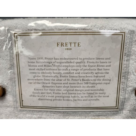 Frette Essential Triplo Bourdon Hand Towel 20 in x 30 in White Milk Cotton NEW! - Picture 4 of 4